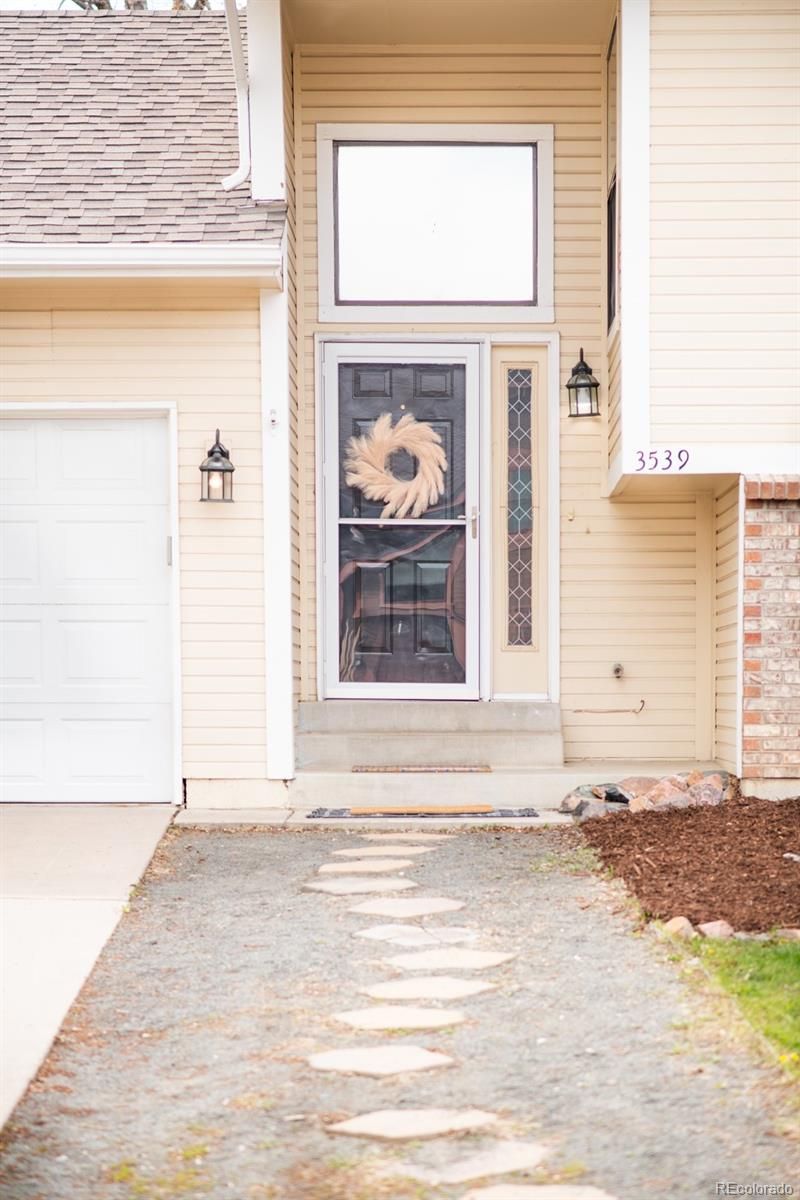3539 S Rifle St, Aurora, CO 80013