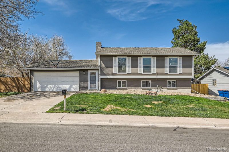 16503 E Yale Pl, Aurora, CO 80013