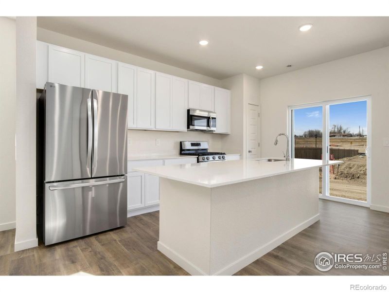 7121 Feather Reed Dr, Wellington, CO 80549