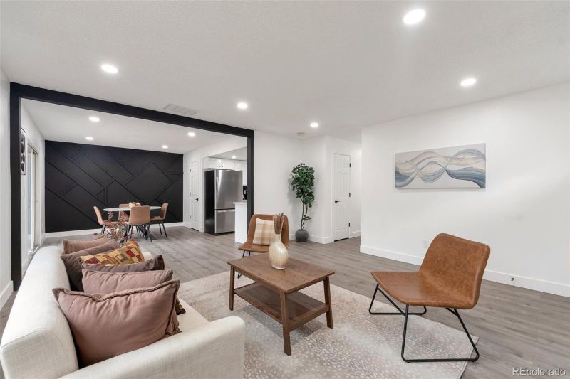 1326 Sable Blvd, Aurora, CO 80011