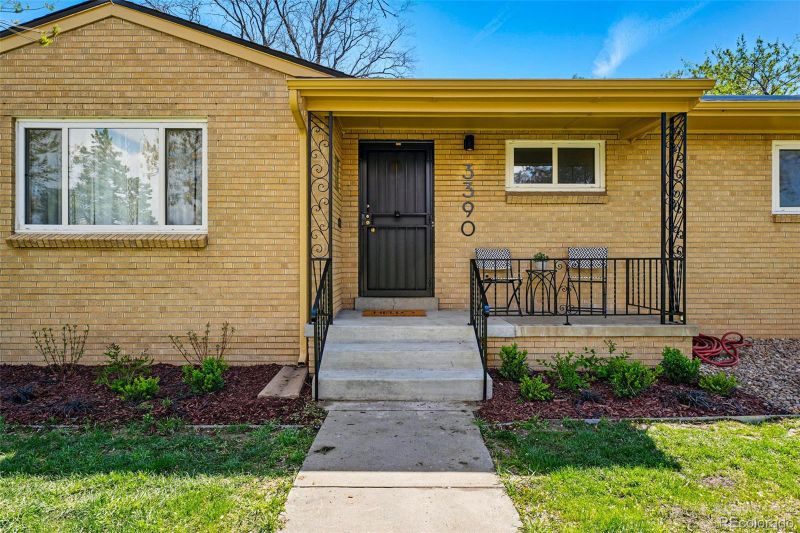3390 Pontiac St, Denver, CO 80207