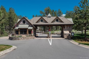 910 Equinox Dr, Castle Rock, CO 80108