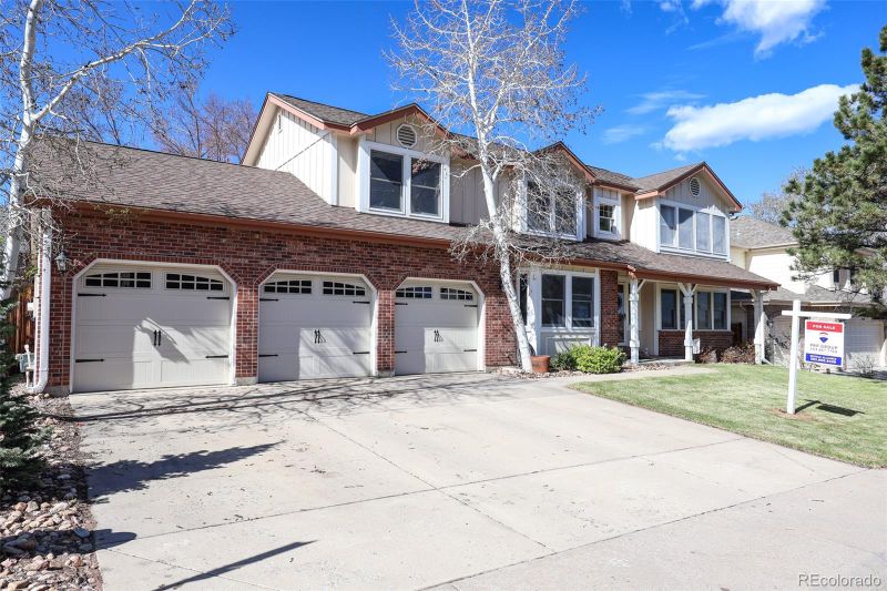 11418 W Roxbury Ave, Littleton, CO 80127