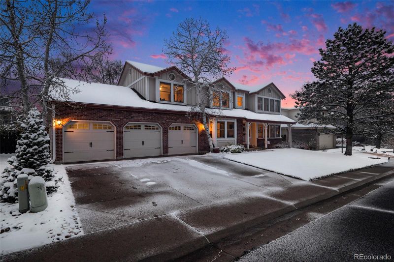 11418 W Roxbury Ave, Littleton, CO 80127