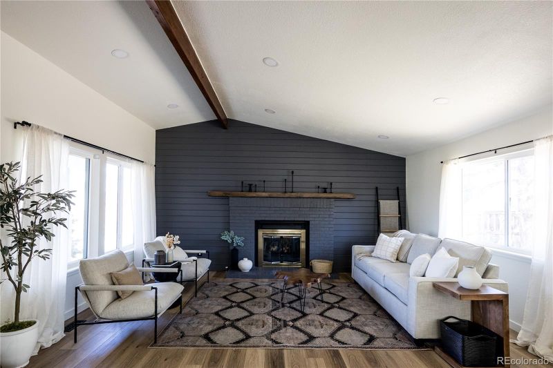 201 Quail Ridge Cir, Highlands Ranch, CO 80126