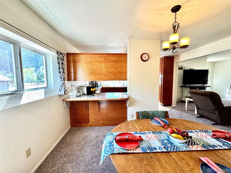 16193 Us Highway 50, Coaldale, CO 81222