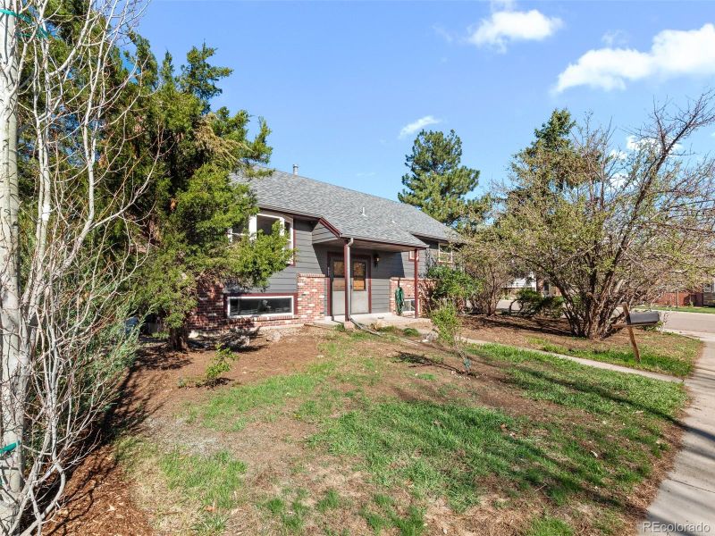 522 N Columbine St, Golden, CO 80403