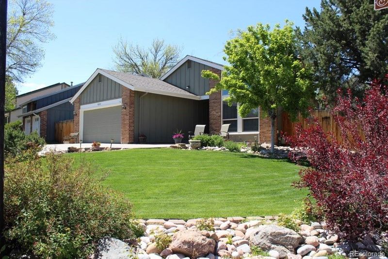 8101 S San Juan Range Rd, Littleton, CO 80127