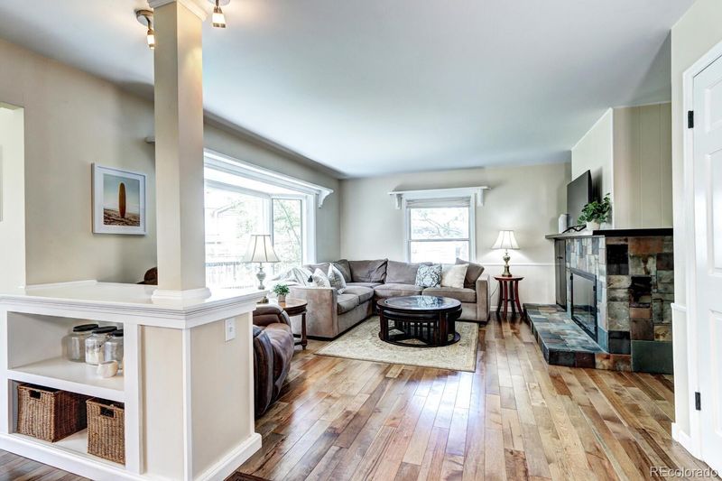 5706 E Hinsdale Pl, Centennial, CO 80112