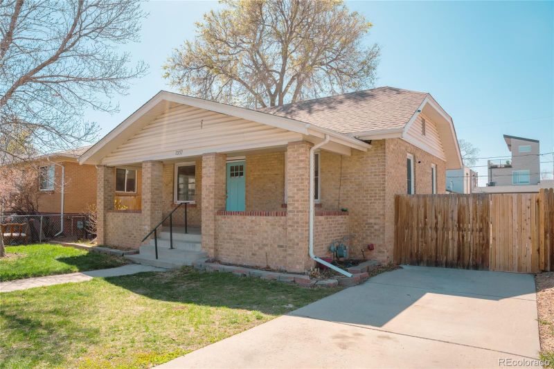 1357 Xavier St, Denver, CO 80204