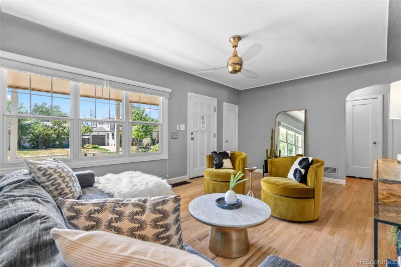 3820 S Grant St, Englewood, CO 80113