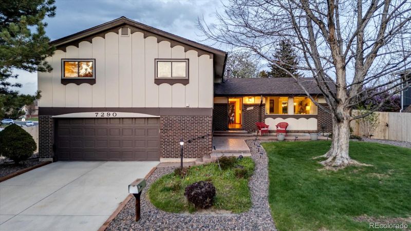 7290 Lamar Ct, Arvada, CO 80003