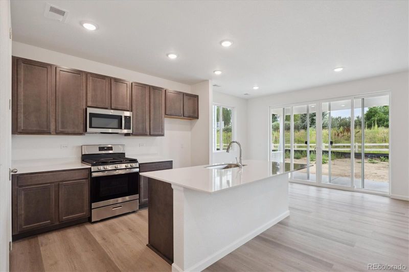 4266 Graywood Dr, Johnstown, CO 80534