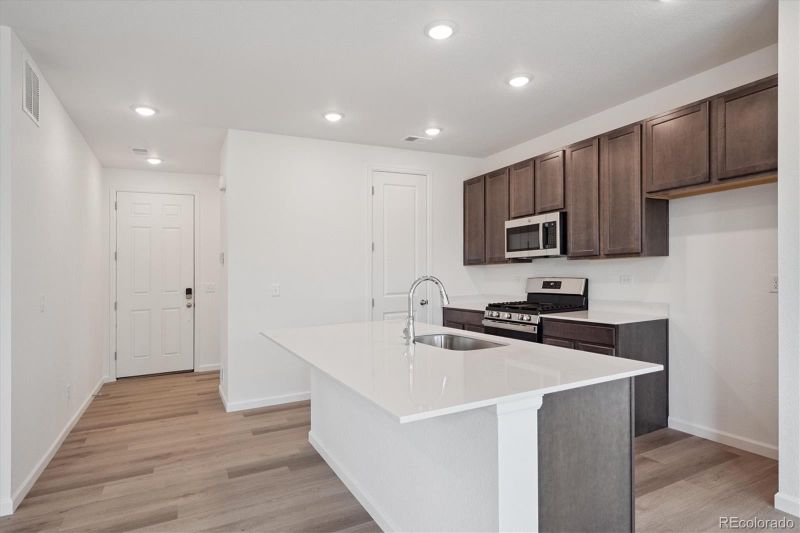 4266 Graywood Dr, Johnstown, CO 80534