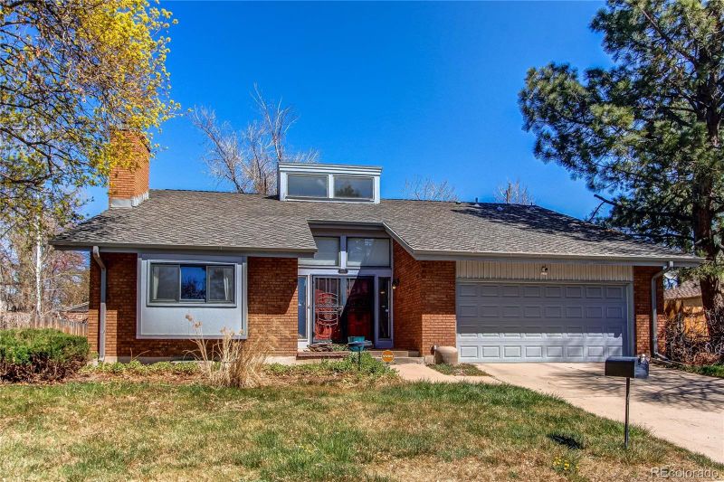 11651 E Yale Way, Aurora, CO 80014