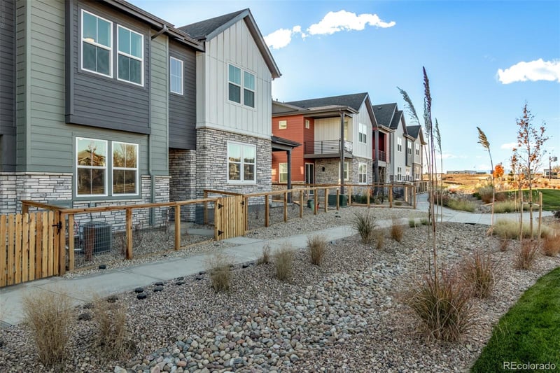 2897 E 103rd Dr, Thornton, CO 80229