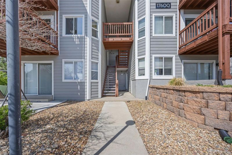 17600 E Loyola Dr #1532R, Aurora, CO 80013