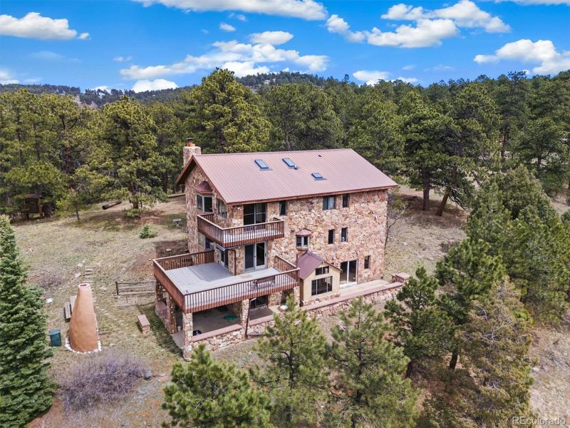 77 Krestview Ln, Golden, CO 80401