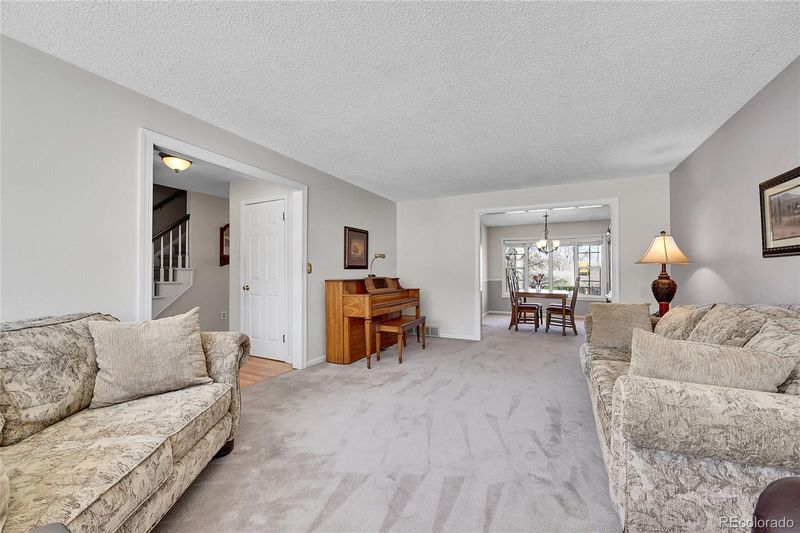12423 W 68th Ave, Arvada, CO 80004