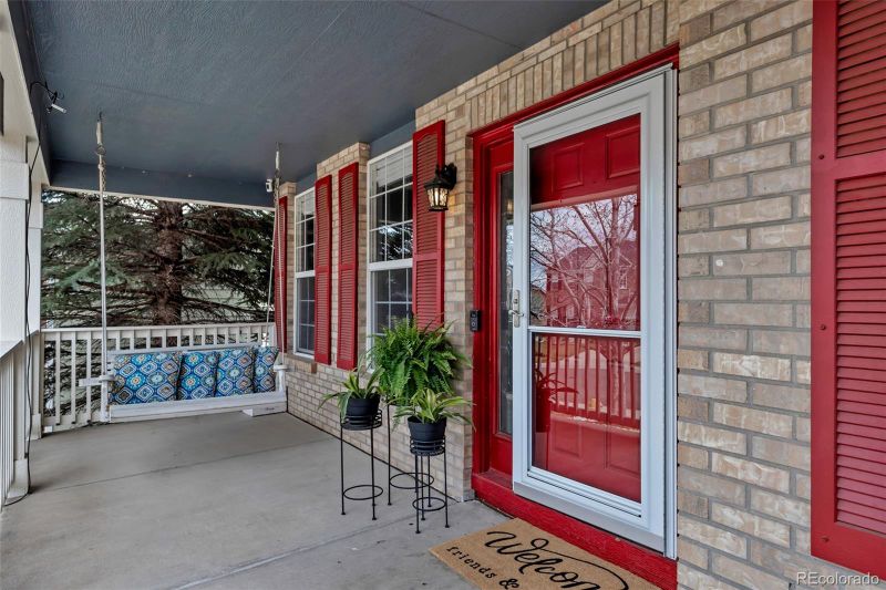 10046 Brisbane Ln, Highlands Ranch, CO 80130