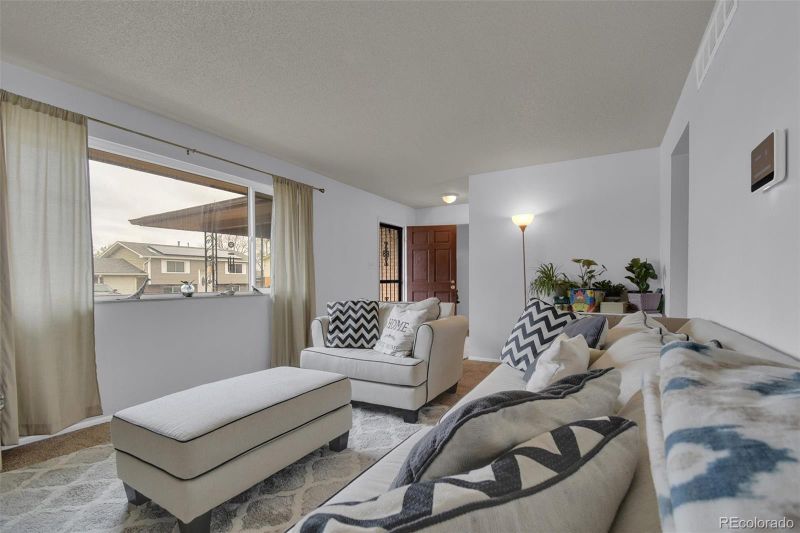 5052 Scranton St, Denver, CO 80239