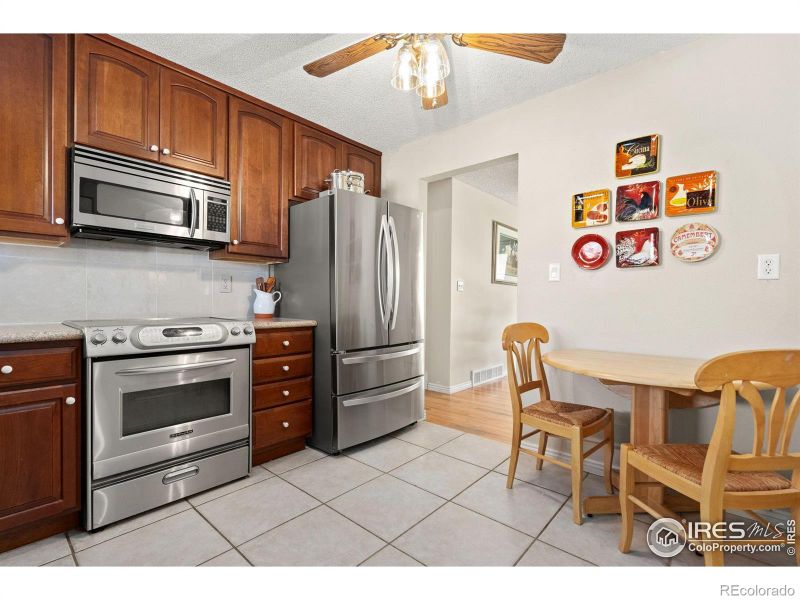 624 37th Ave Ct, Greeley, CO 80634