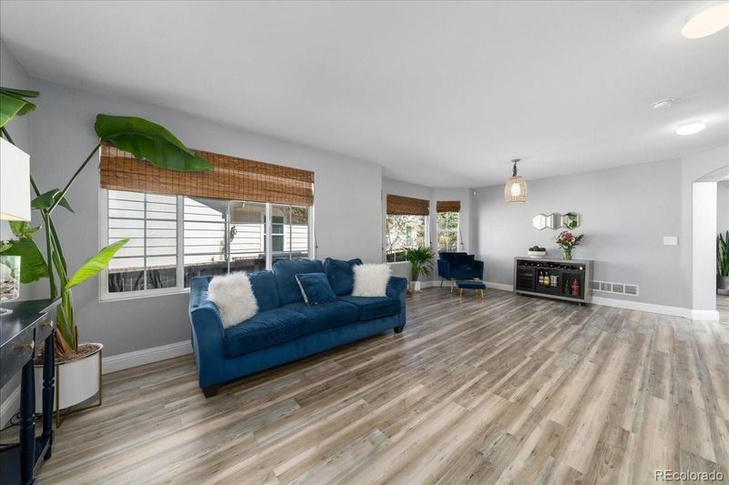 2153 Mountain Iris Dr, Erie, CO 80516