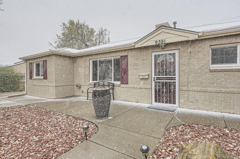 9391 Lilly Ct, Thornton, CO 80229