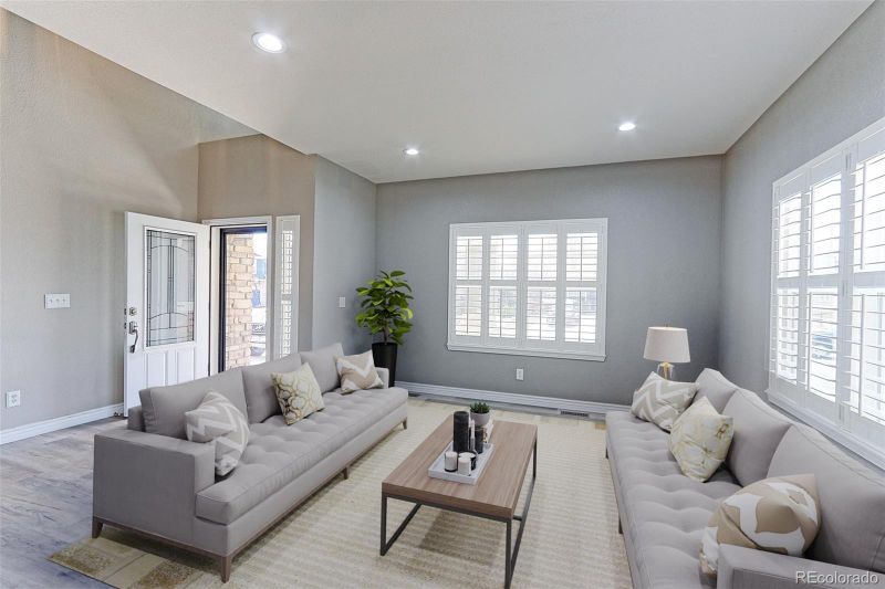 2901 Madison Ln, Broomfield, CO 80023