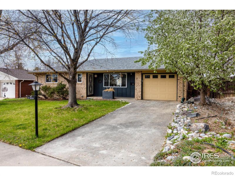 1527 Sherri Mar St, Longmont, CO 80501