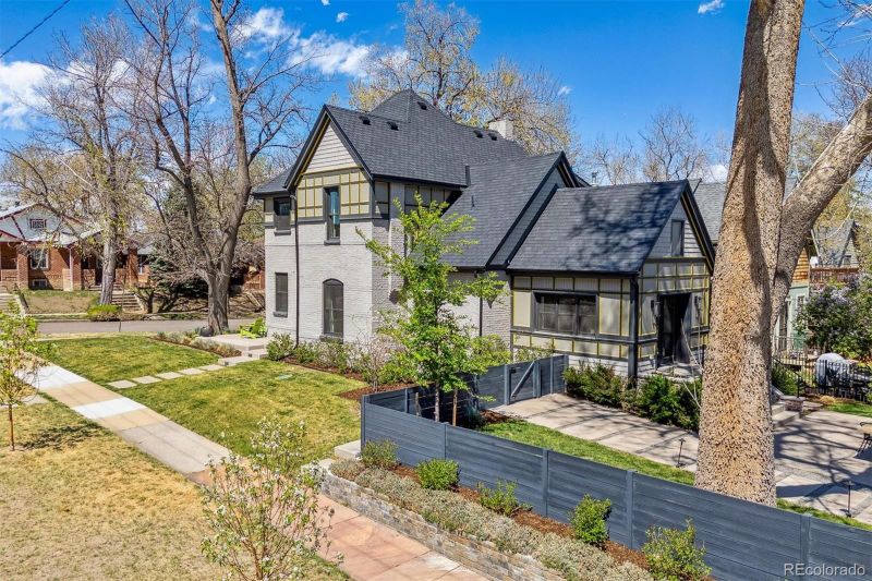1002 Detroit St, Denver, CO 80206