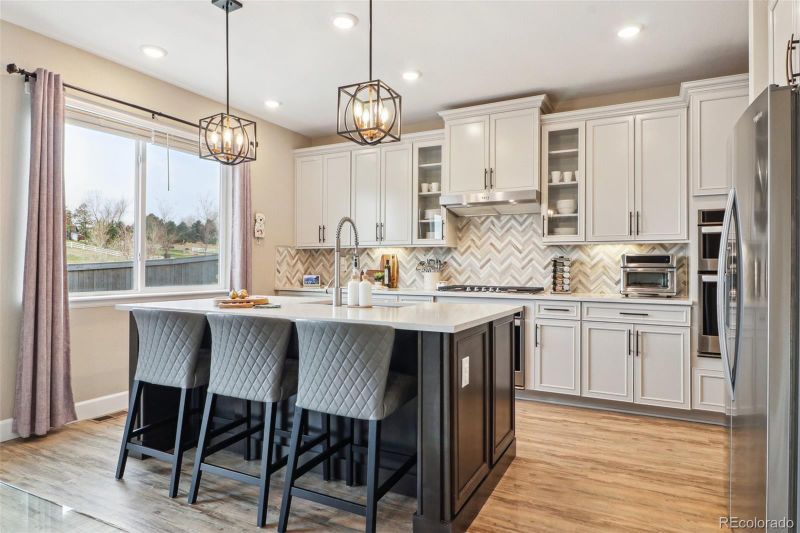 18158 House Finch Ln, Parker, CO 80134