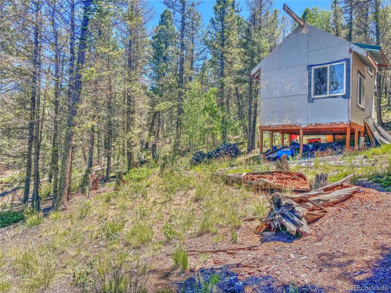 185 Chippewa Ct, Como, CO 80432