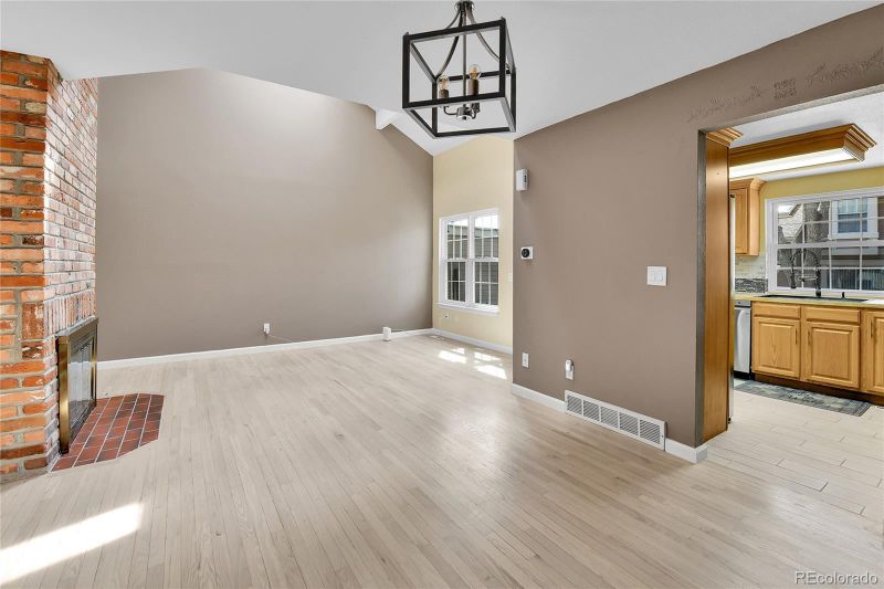 14204 E Radcliff Cir, Aurora, CO 80015