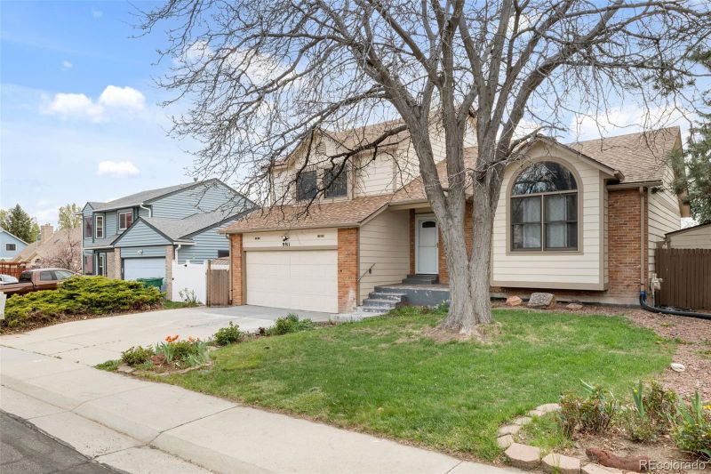 9911 Perry Ct, Westminster, CO 80031