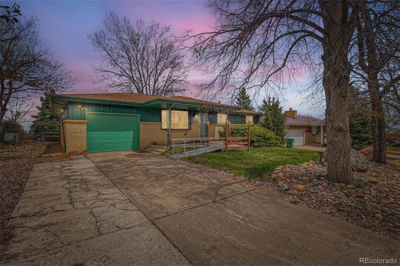 13621 E Center Ave, Aurora, CO 80012