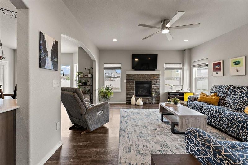 8250 Graphite Dr, Colorado Springs, CO 80938