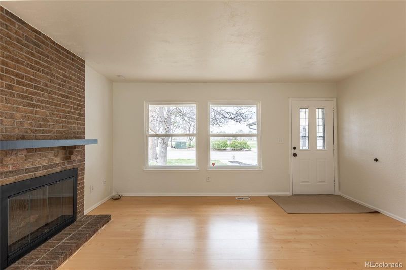 3892 S Mission Pw S, Aurora, CO 80013