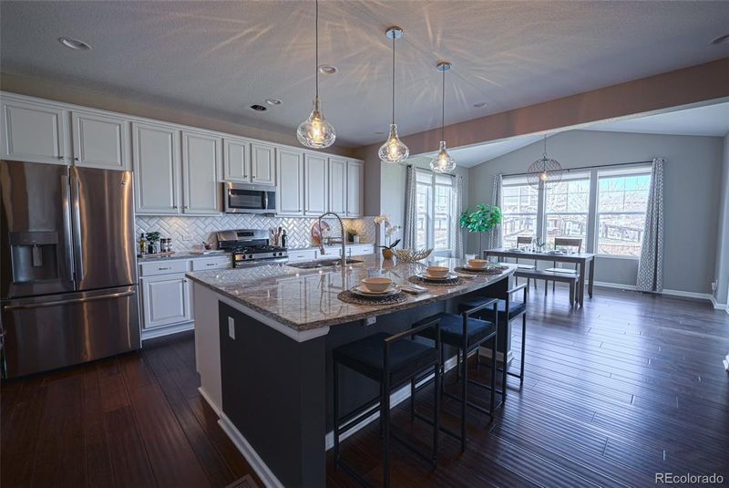 7243 S Old Hammer Ct, Aurora, CO 80016