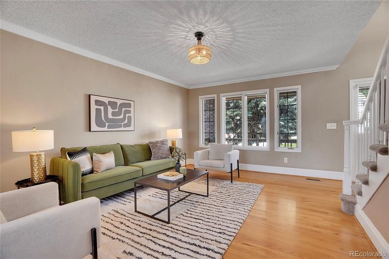5668 S Rifle Ct, Centennial, CO 80015