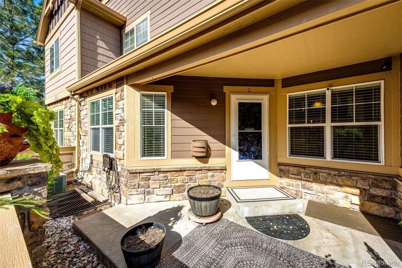 5660 S Algonquian Way #C, Aurora, CO 80016