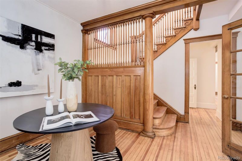 729 E 10th Ave, Denver, CO 80203