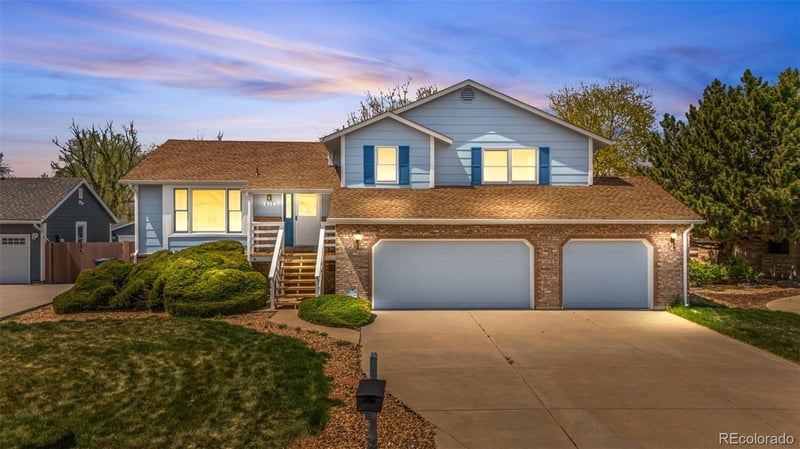 835 S Geneva St, Aurora, CO 80247