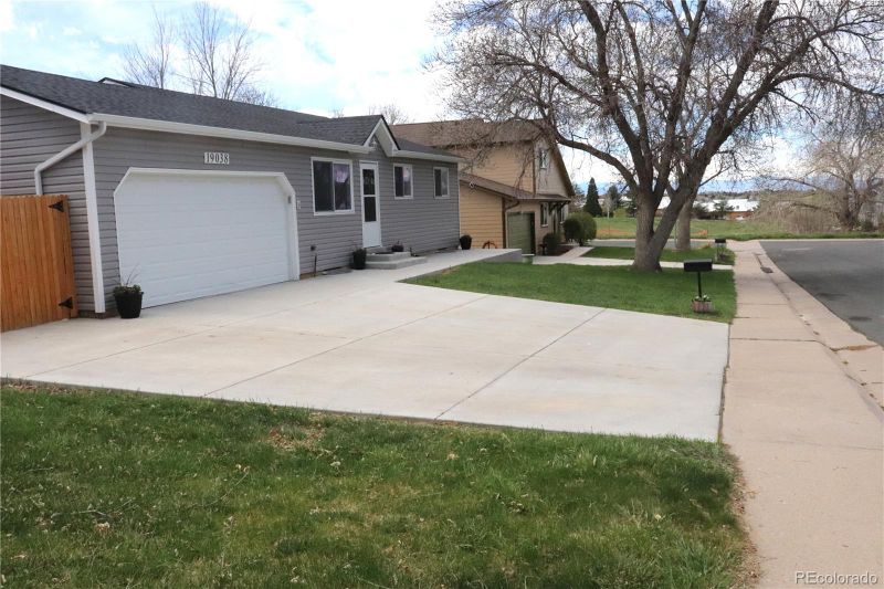 19038 E Girard Ave, Aurora, CO 80013