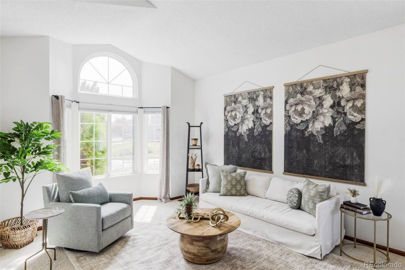 9257 Shadowglen Ct, Highlands Ranch, CO 80126