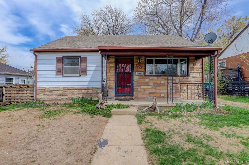 1270 Elmira St, Aurora, CO 80010