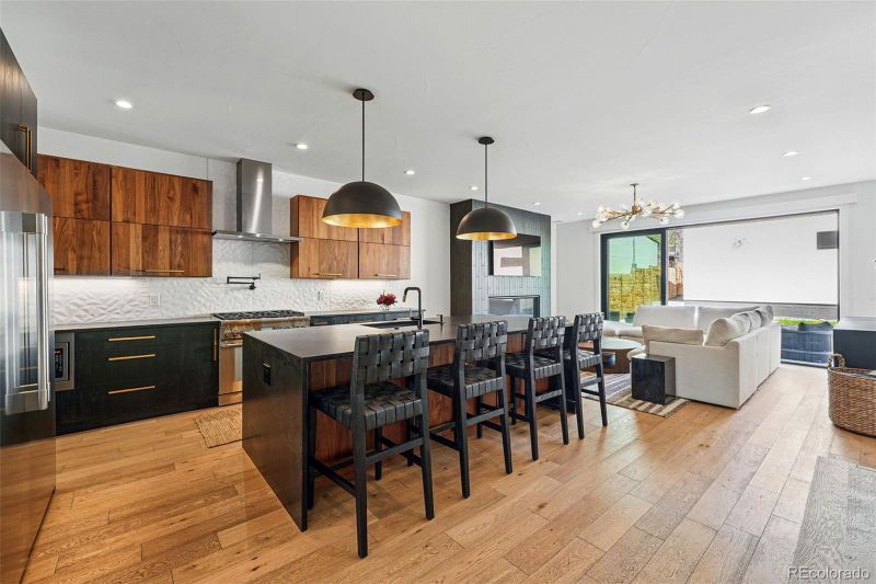 380 S Humboldt St, Denver, CO 80209