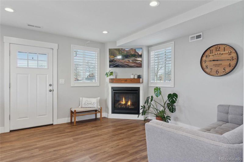 760 W Asbury Ave, Denver, CO 80223