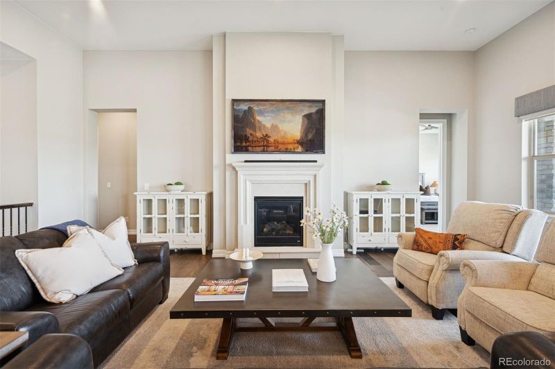 8621 S De Gaulle Ct, Aurora, CO 80016