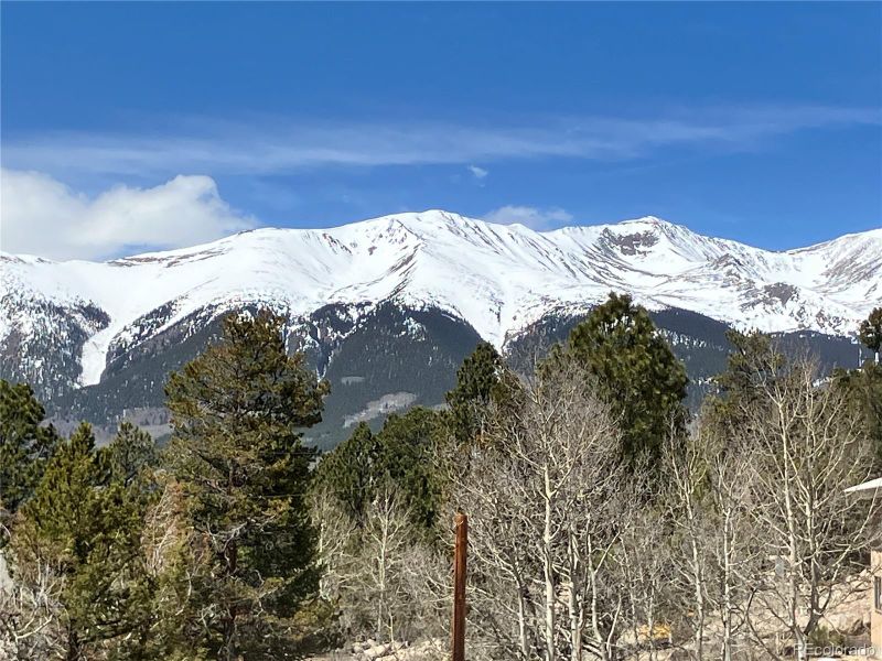 274 Mt Elbert Rd, Twin Lakes, CO 81251